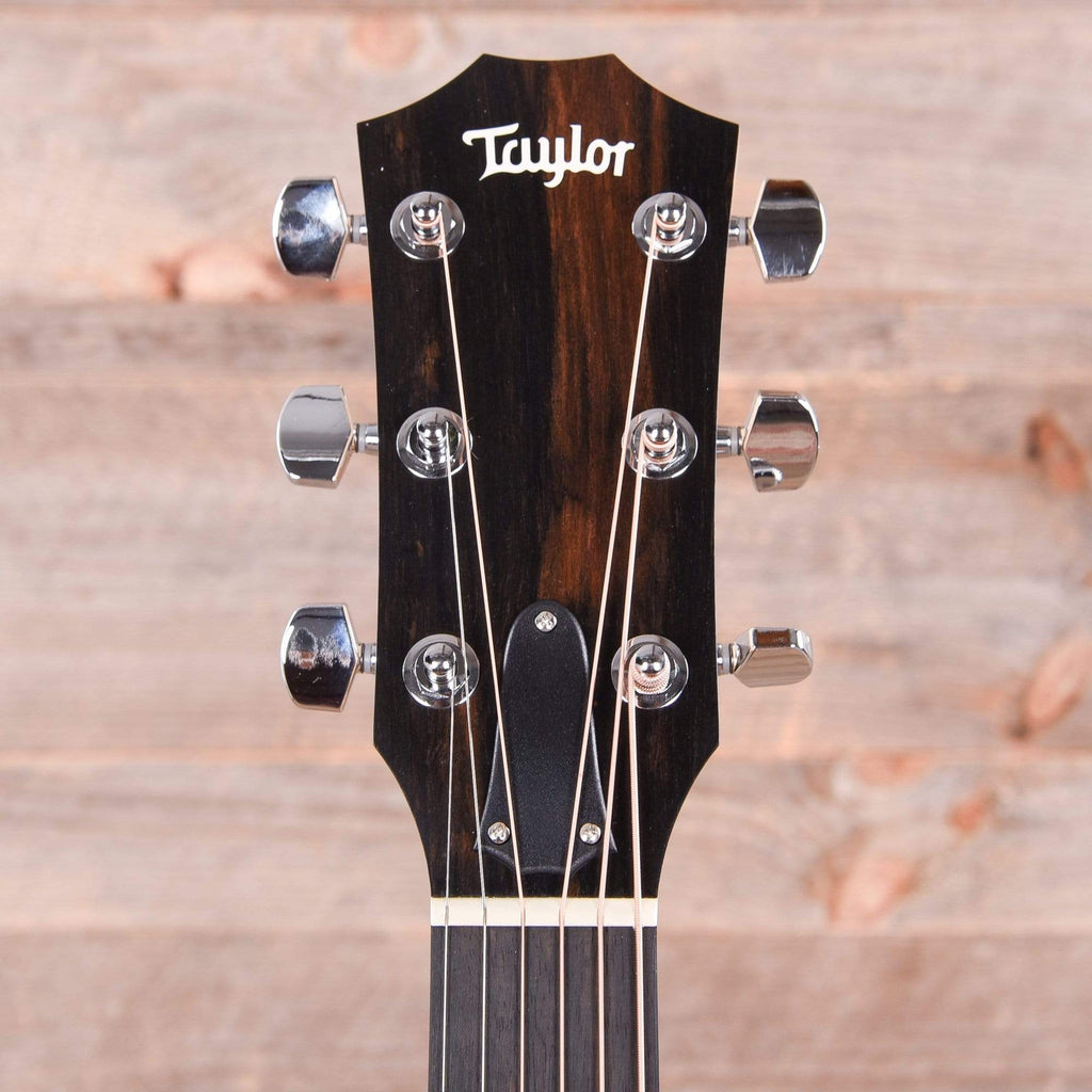 Taylor 110e Sitka/Walnut Dreadnought ES2 LEFTY - View 6 | MusicMarket