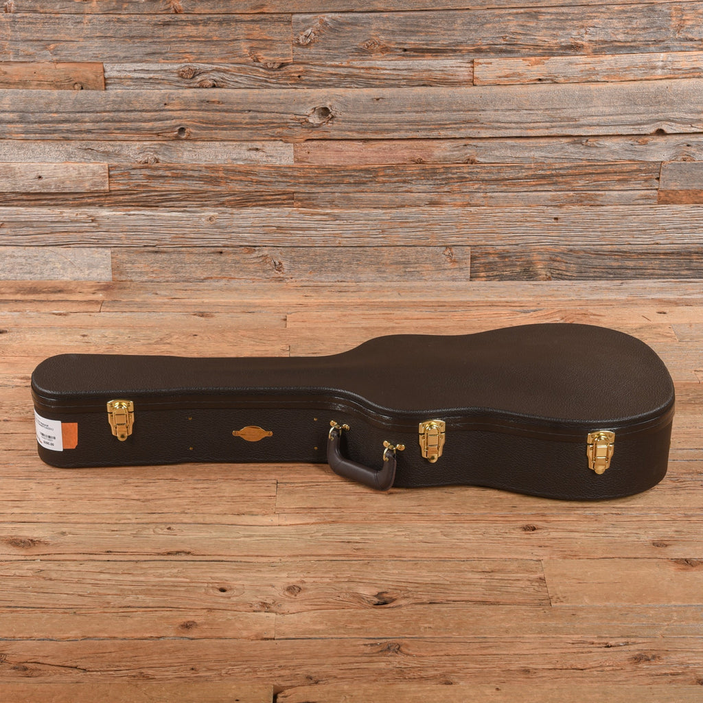 Taylor 210 Natural 2004 - View 8 | MusicMarket