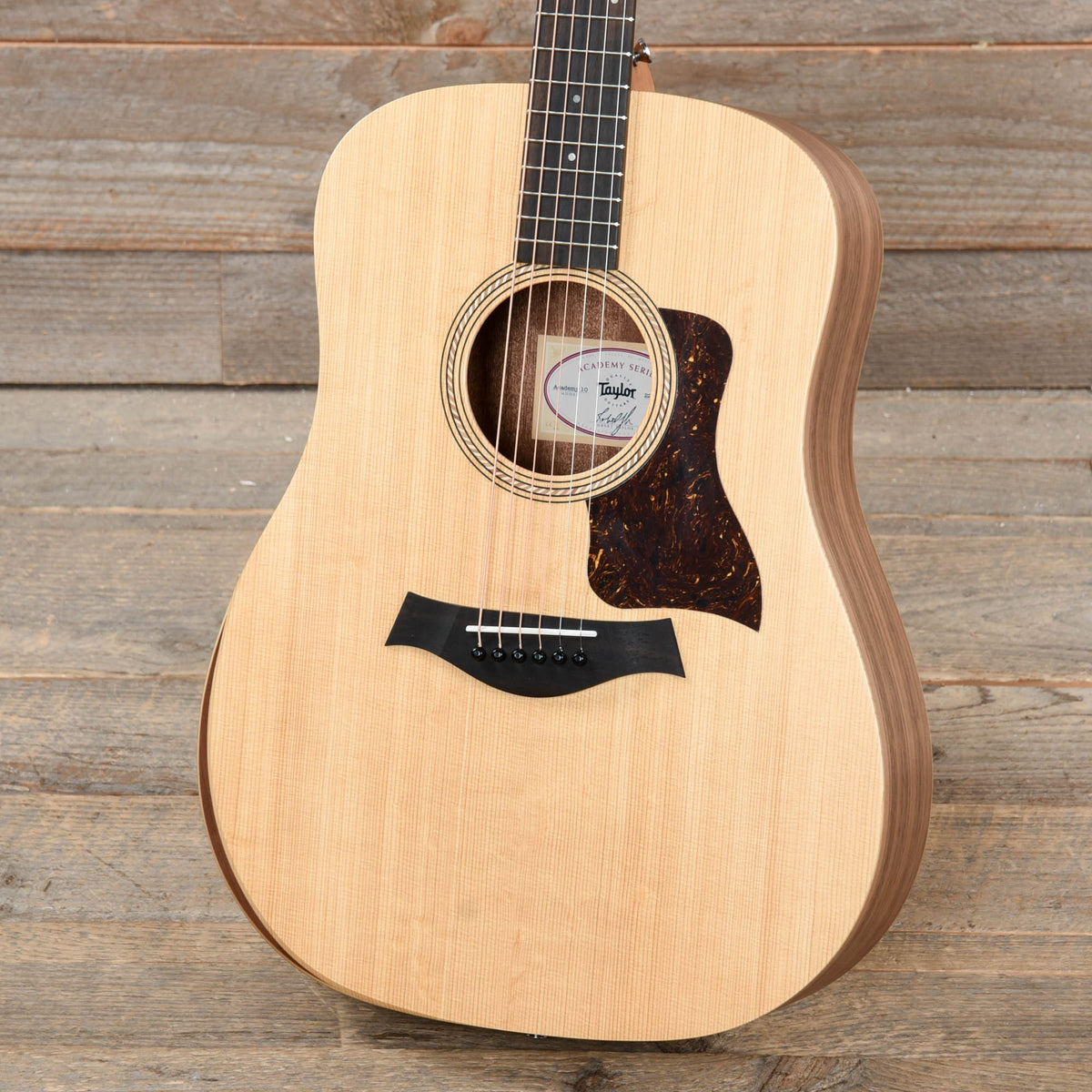 Taylor Academy 10 Dreadnought Sitka/Walnut Natural - View 2 | MusicMarket