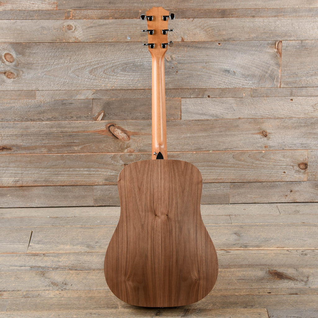 Taylor Academy 10 Dreadnought Sitka/Walnut Natural - View 5 | MusicMarket