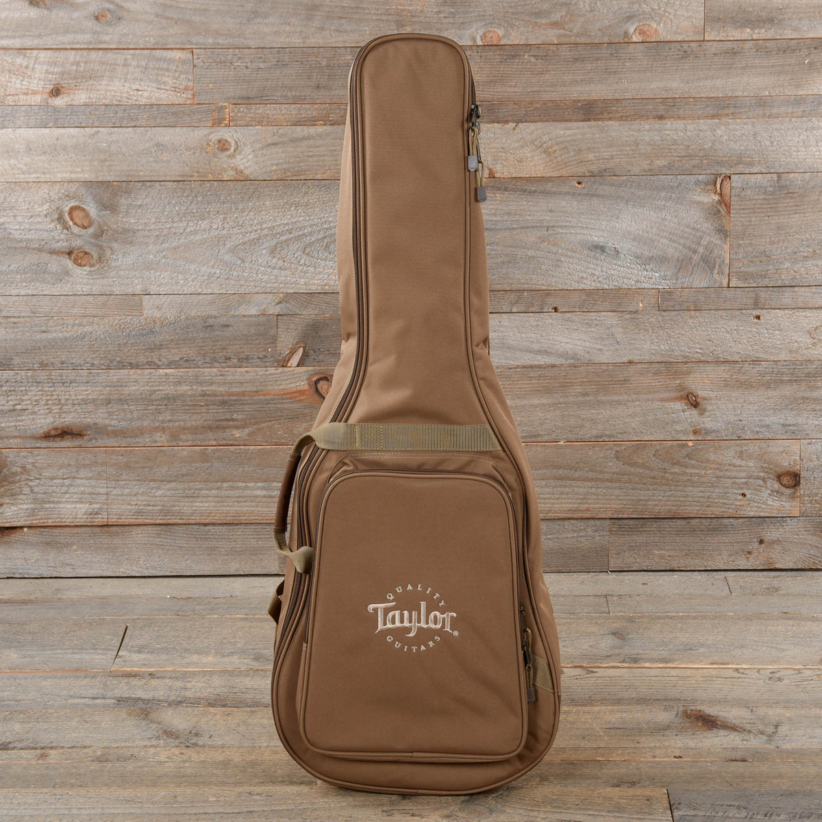 Taylor Academy 10 Dreadnought Sitka/Walnut Natural - View 8 | MusicMarket