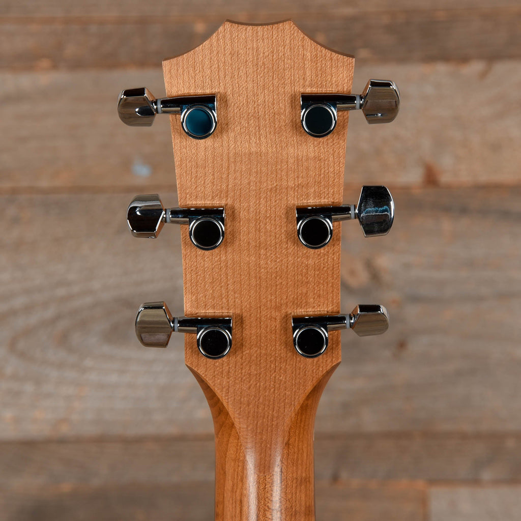Taylor Academy 10e Dreadnought Sitka/Walnut Natural ES-B - View 7 | MusicMarket