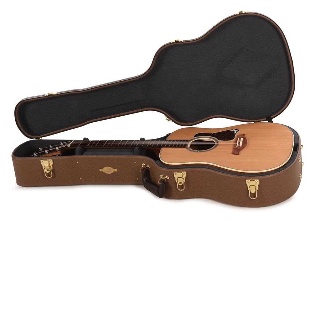 Taylor Gold Label 810e Torrefied Sitka/Honduran Rosewood Natural w/L.R. Baggs VTC - View 8 | MusicMarket