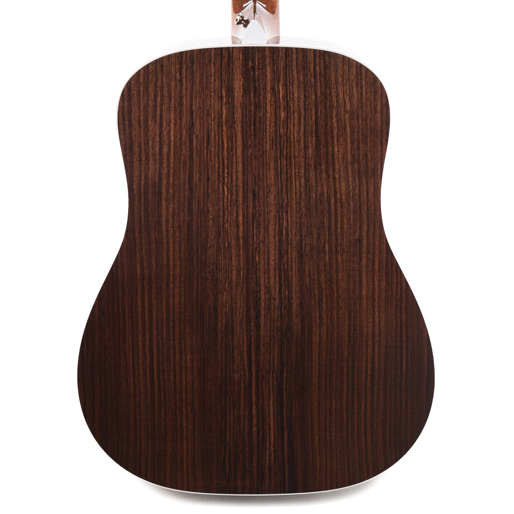 Taylor Legacy Collection 810e Dreadnought Sitka/Indian Rosewood Natural - View 3 | MusicMarket