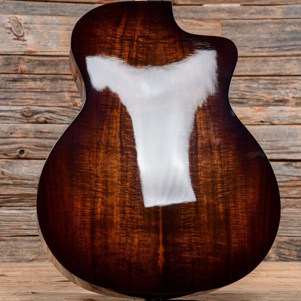 Taylor 224ce-K DLX Koa Grand Auditorium Shaded Edgeburst LEFTY - View 10 | MusicMarket