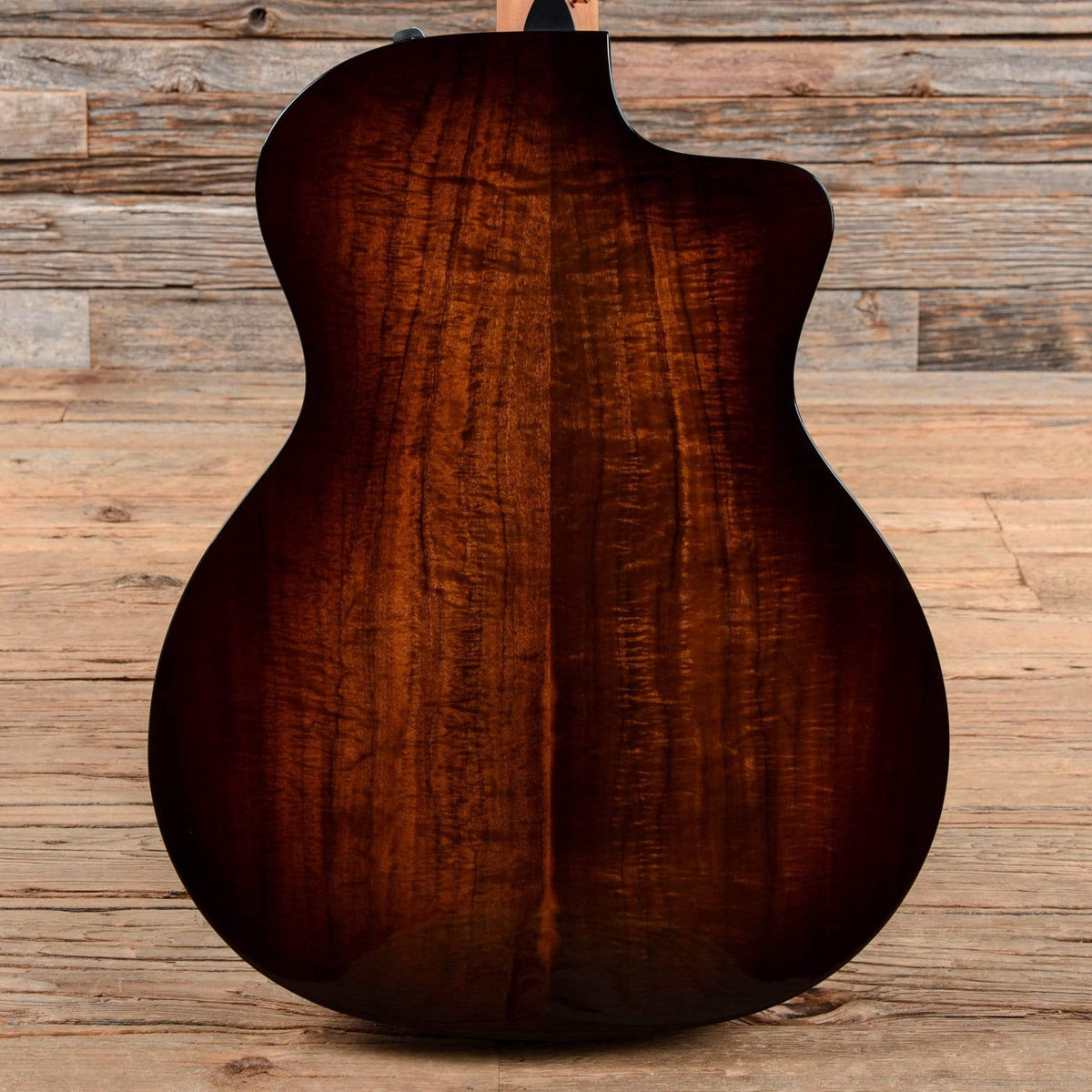 Taylor 224ce-K DLX Koa Grand Auditorium Shaded Edgeburst LEFTY - View 3 | MusicMarket
