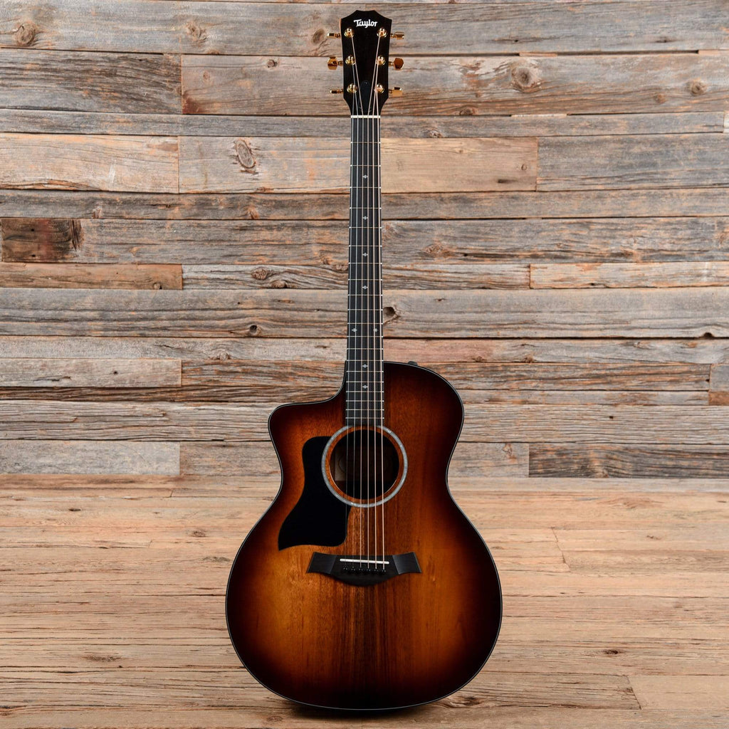 Taylor 224ce-K DLX Koa Grand Auditorium Shaded Edgeburst LEFTY - View 4 | MusicMarket
