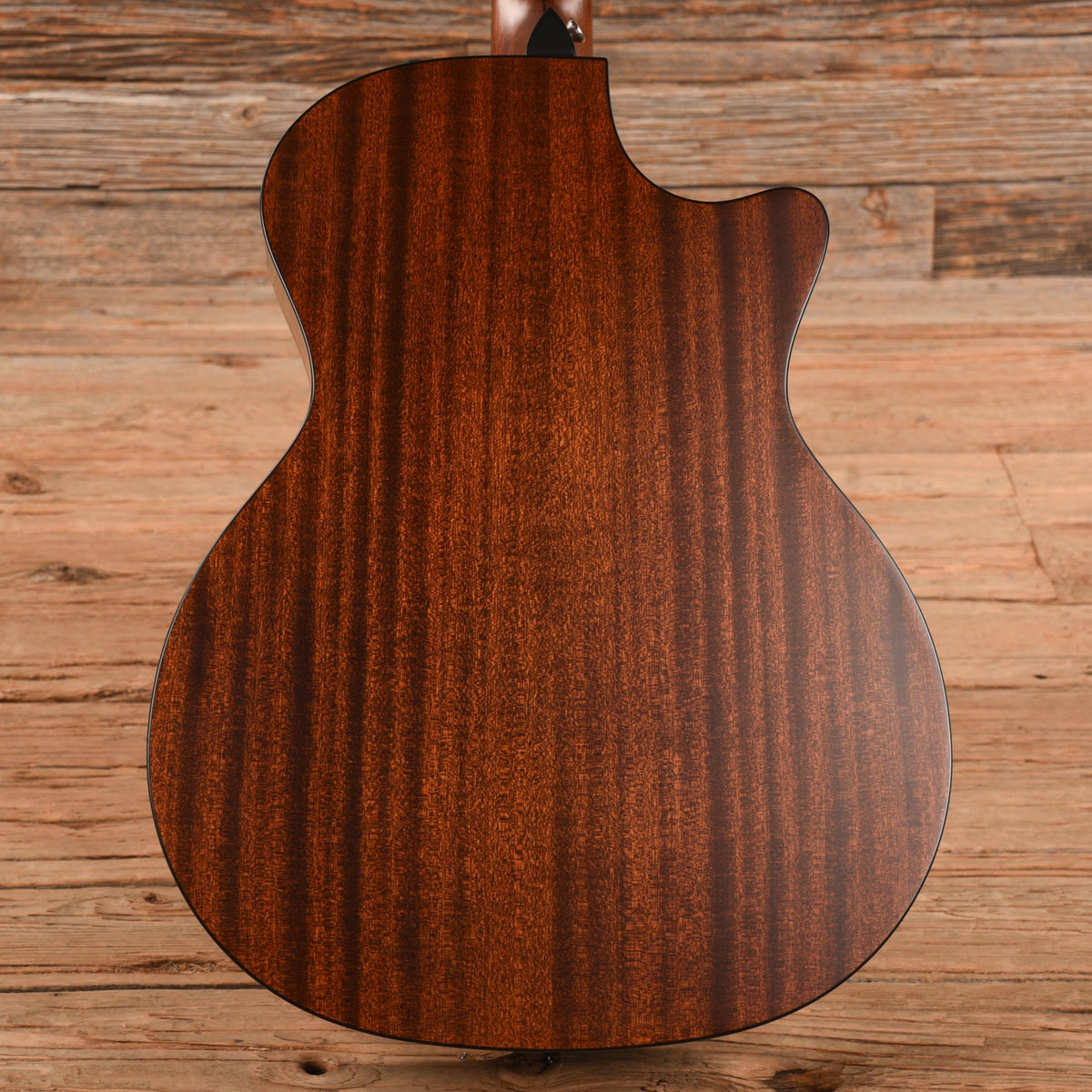 Taylor 314ce Natural LEFTY - View 3 | MusicMarket