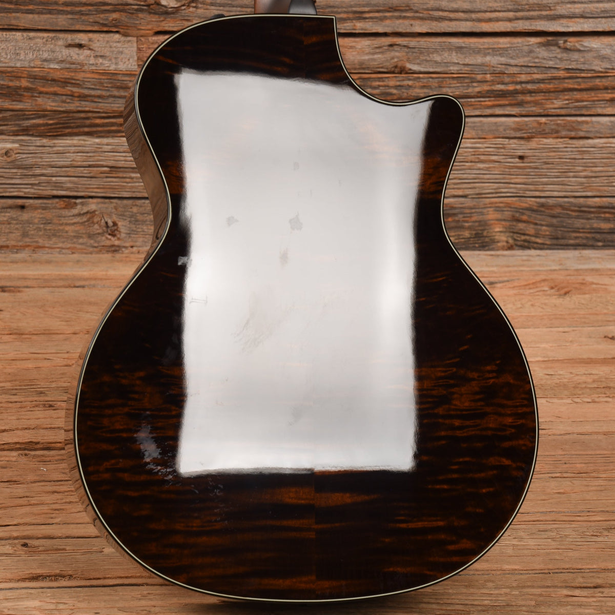 Taylor 614ce Natural 2022 LEFTY - View 10 | MusicMarket