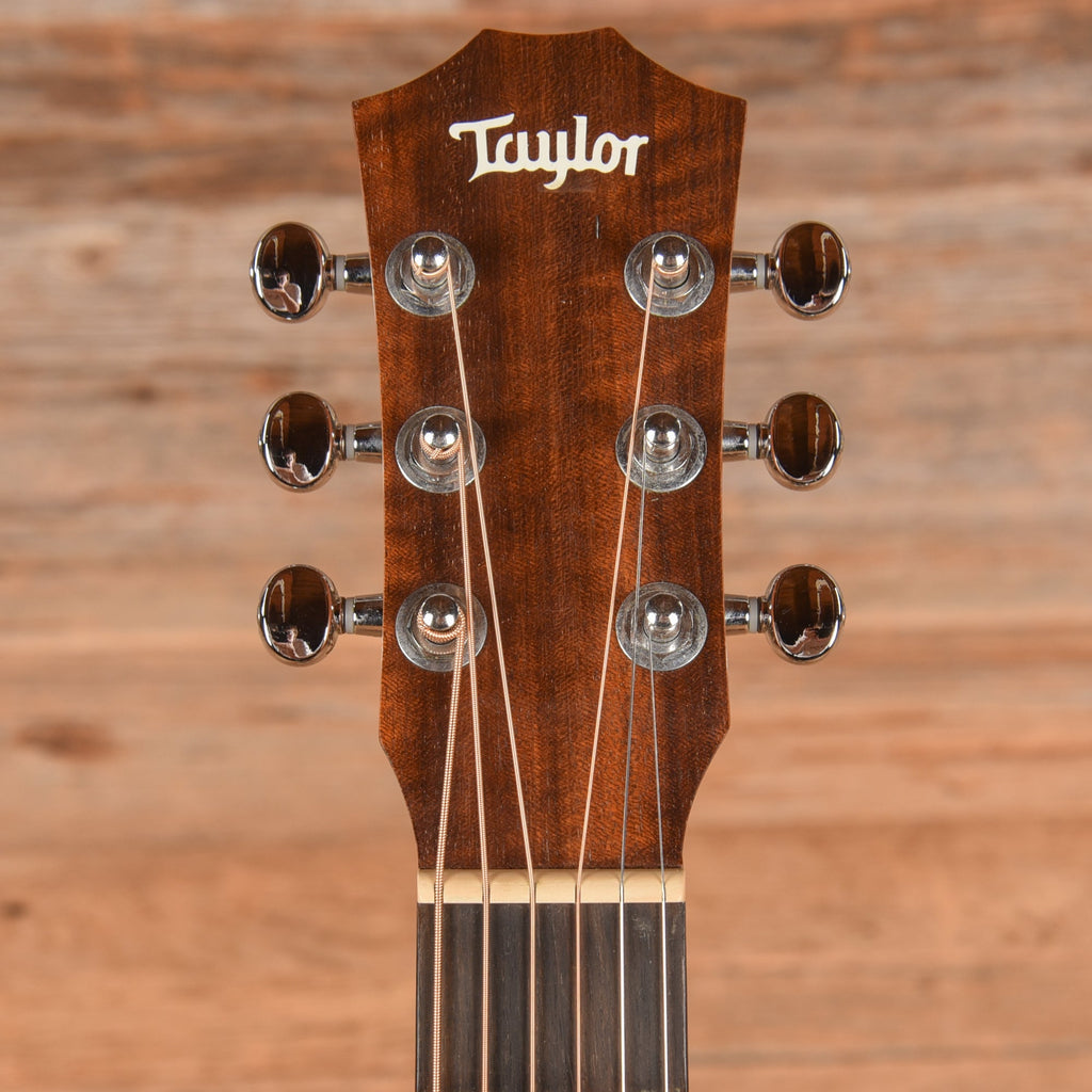 Taylor BT2-e Baby Taylor Natural - View 6 | MusicMarket