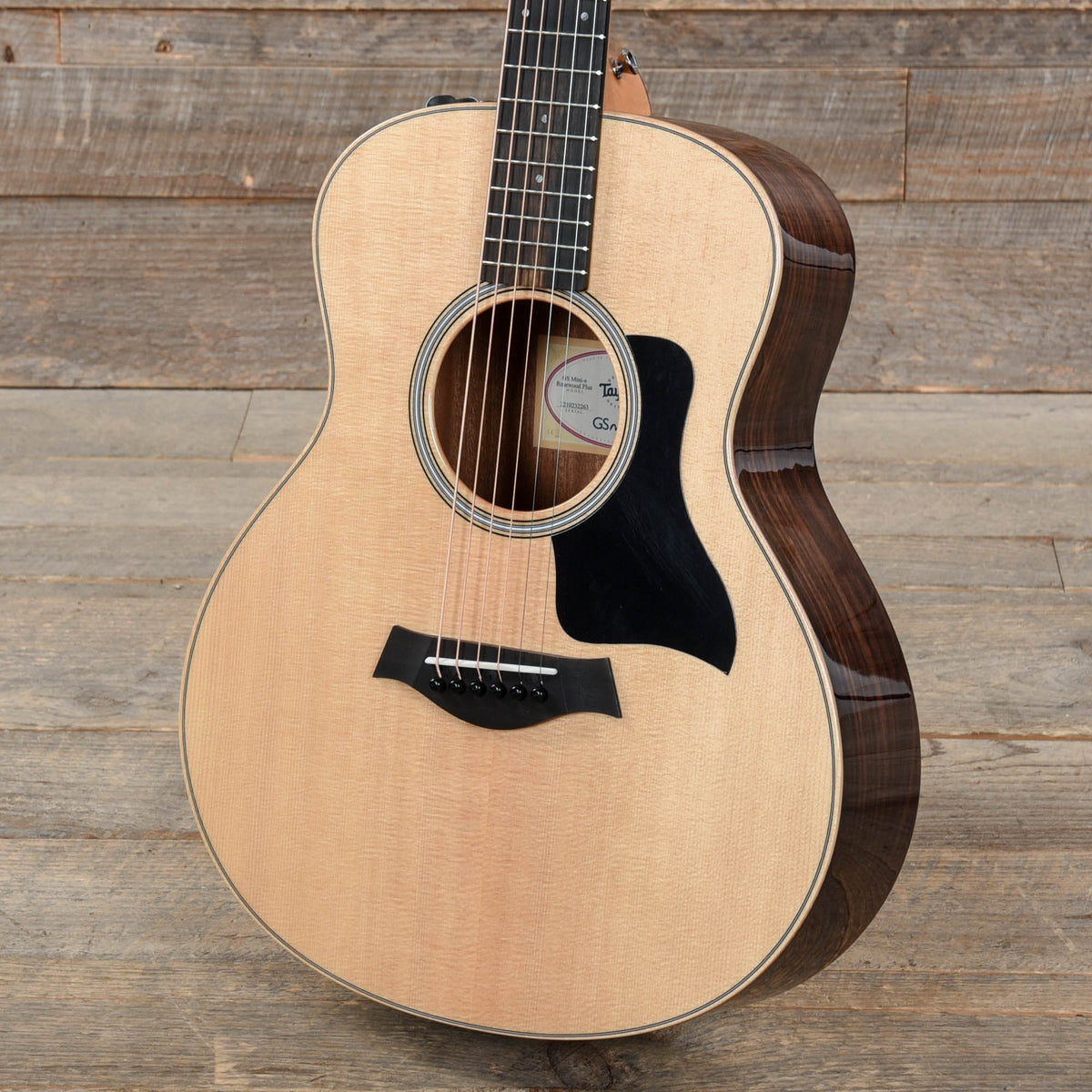 Taylor GS Mini-e Plus Rosewood ES2 - View 2 | MusicMarket