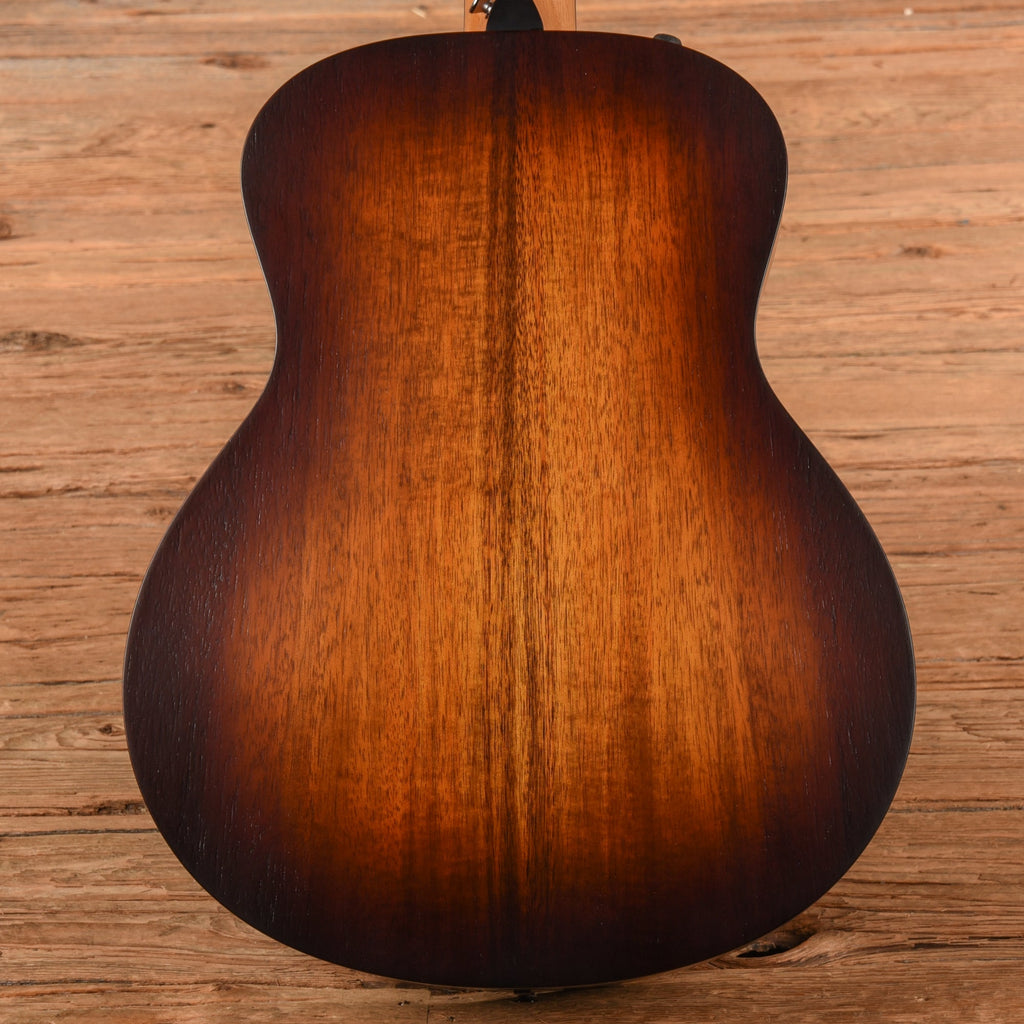Taylor GS-Mini Koa Plus Shaded Edgeburst - View 3 | MusicMarket