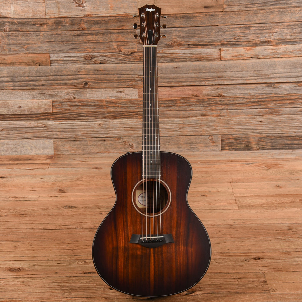 Taylor GS-Mini Koa Plus Shaded Edgeburst - View 4 | MusicMarket