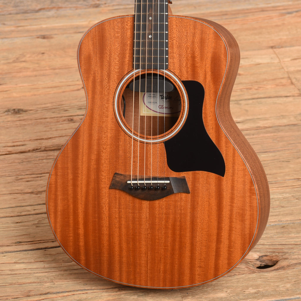 Taylor GS Mini Mahogany w/ ES-GO Natural 2023 - View 2 | MusicMarket