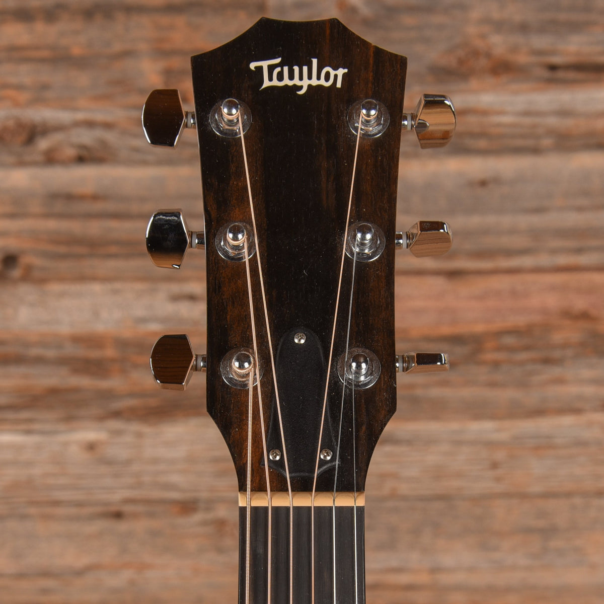 Taylor 110e Natural 2019 - View 6 | MusicMarket