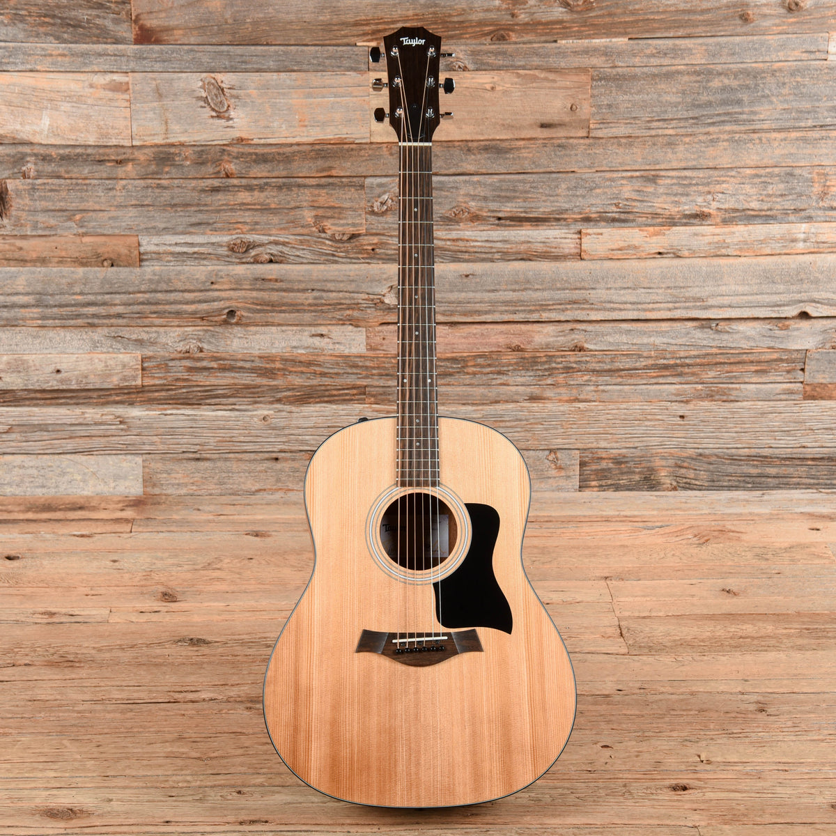Taylor 117e Grand Pacific Torrefied Sitka/Sapele Natural ES2 - View 4 | MusicMarket