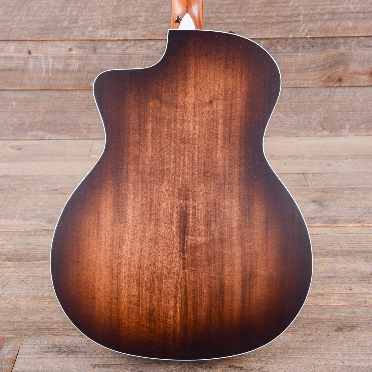 Taylor 214ce-K Grand Auditorium Koa Natural Shaded Edge Burst ES2 - View 3 | MusicMarket