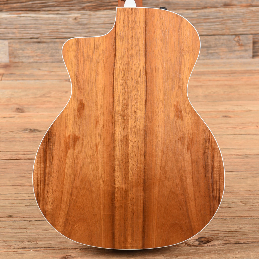 Taylor 214ce-K Natural 2020 - View 3 | MusicMarket