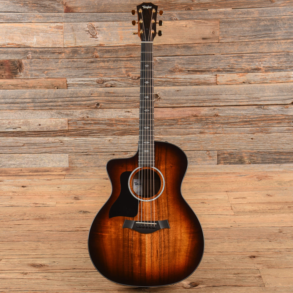 Taylor 224ce-DLX Sunburst 2023 LEFTY - View 4 | MusicMarket