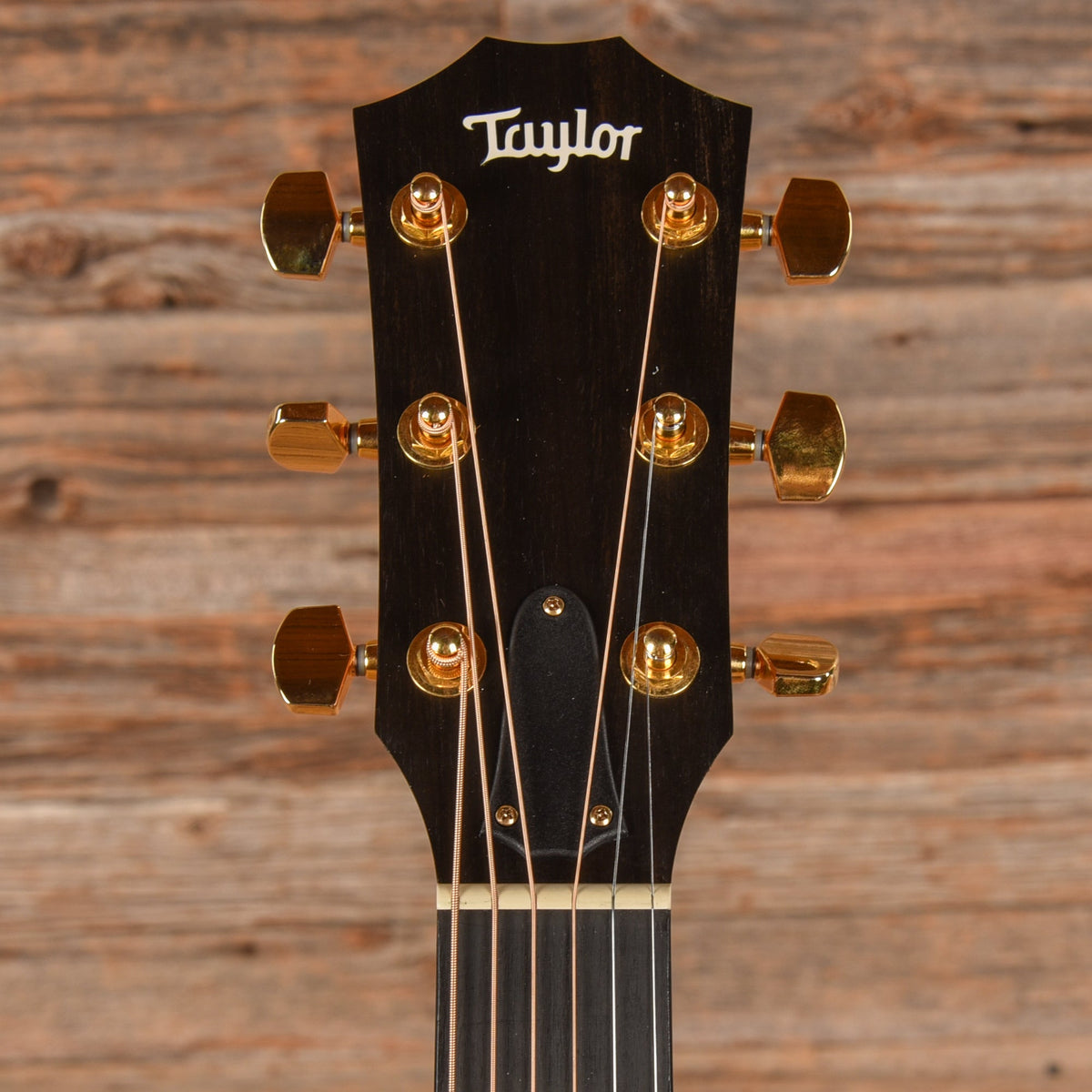Taylor 224ce-K DLX Shaded Edge Burst 2020 - View 6 | MusicMarket