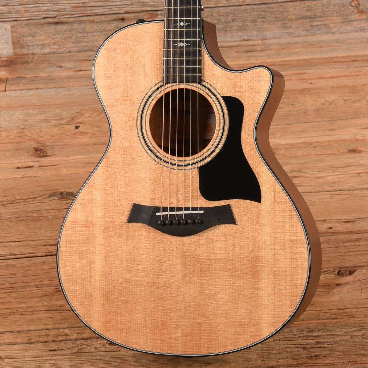 Taylor 312ce Natural 2023 - View 2 | MusicMarket