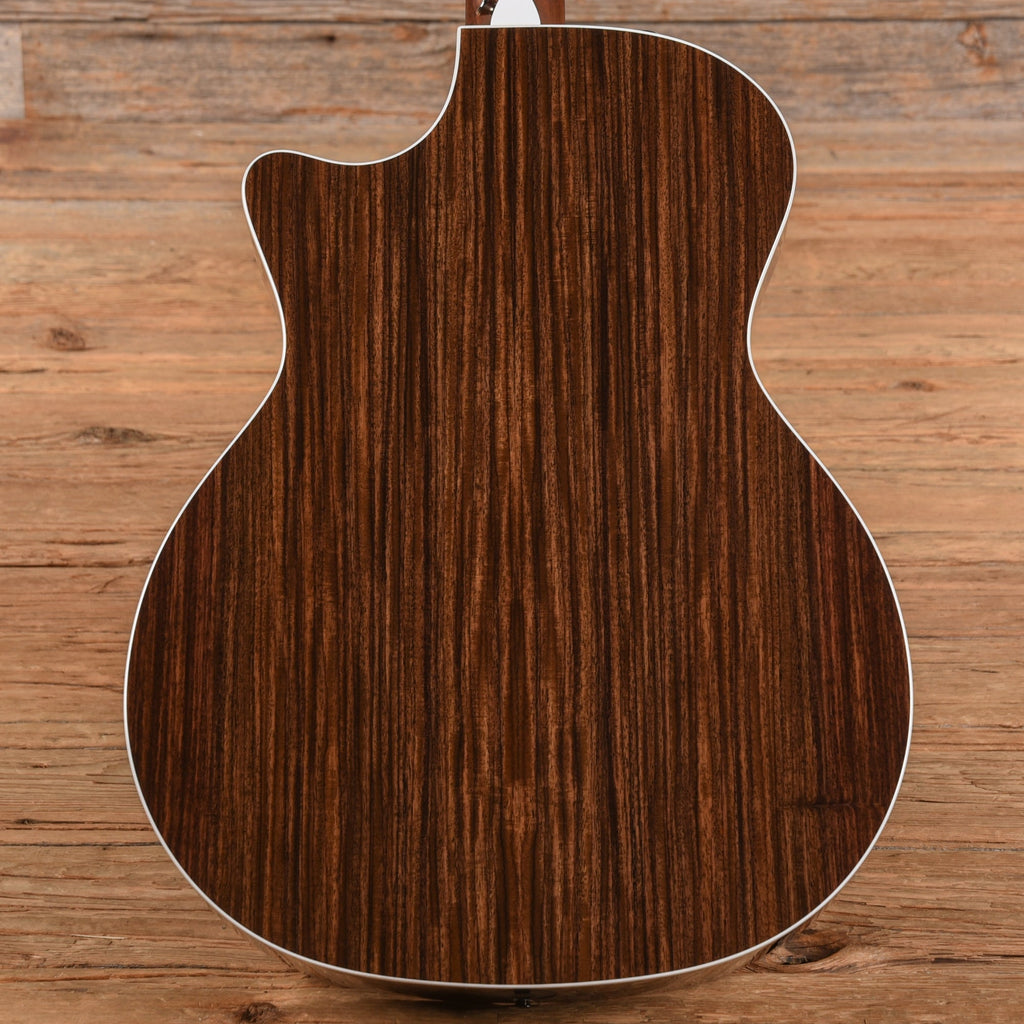 Taylor 414ce-R Sunburst 2023 - View 3 | MusicMarket