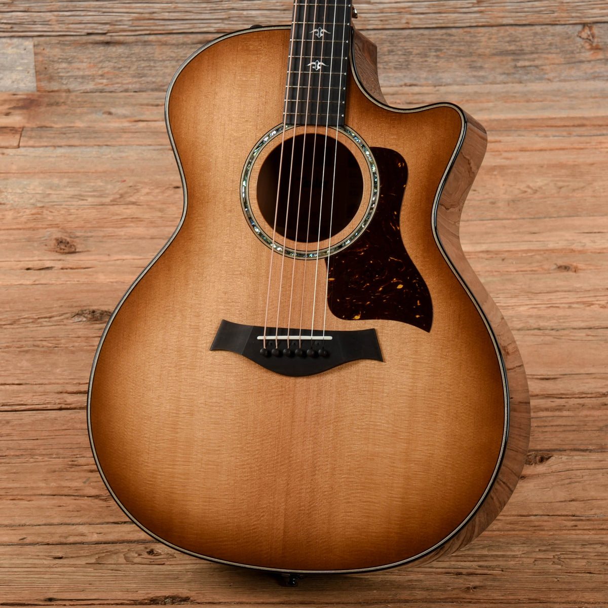 Taylor 514ce with V-Class Bracing Shaded Edgeburst 2022 - View 2 | MusicMarket