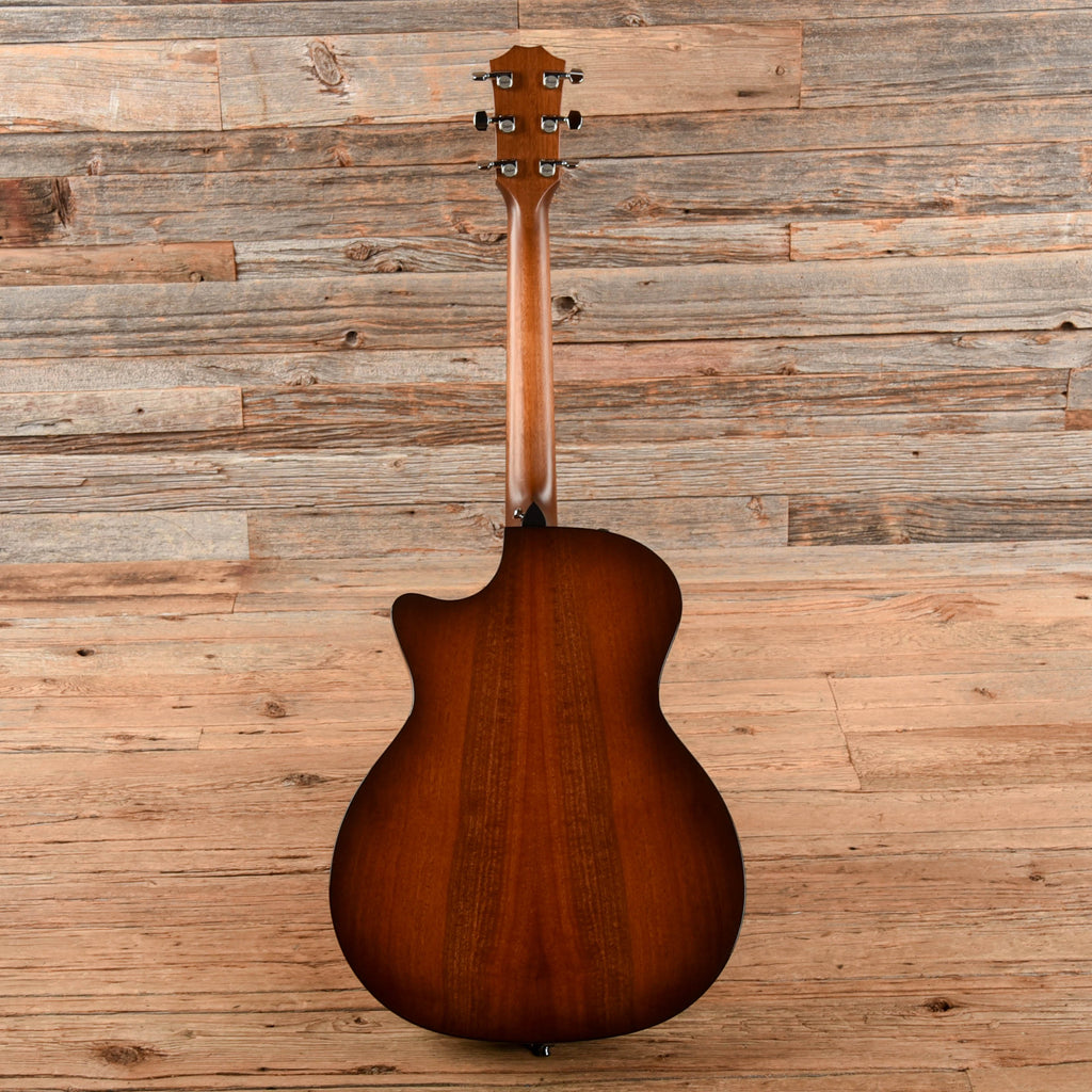 Taylor 514ce with V-Class Bracing Shaded Edgeburst 2022 - View 5 | MusicMarket