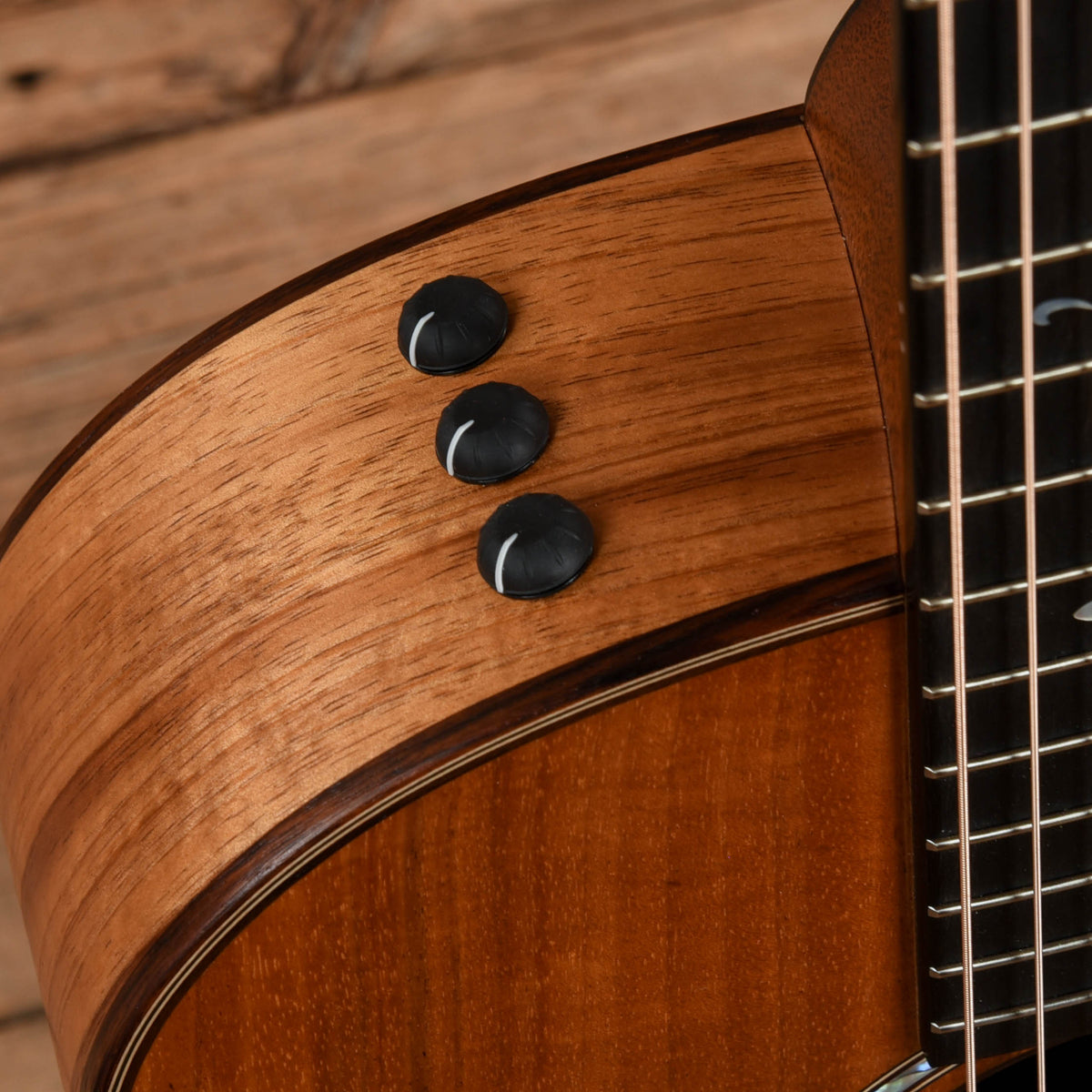 Taylor 724ce Grand Auditorium Hawaiian Koa Natural ES2 - View 7 | MusicMarket