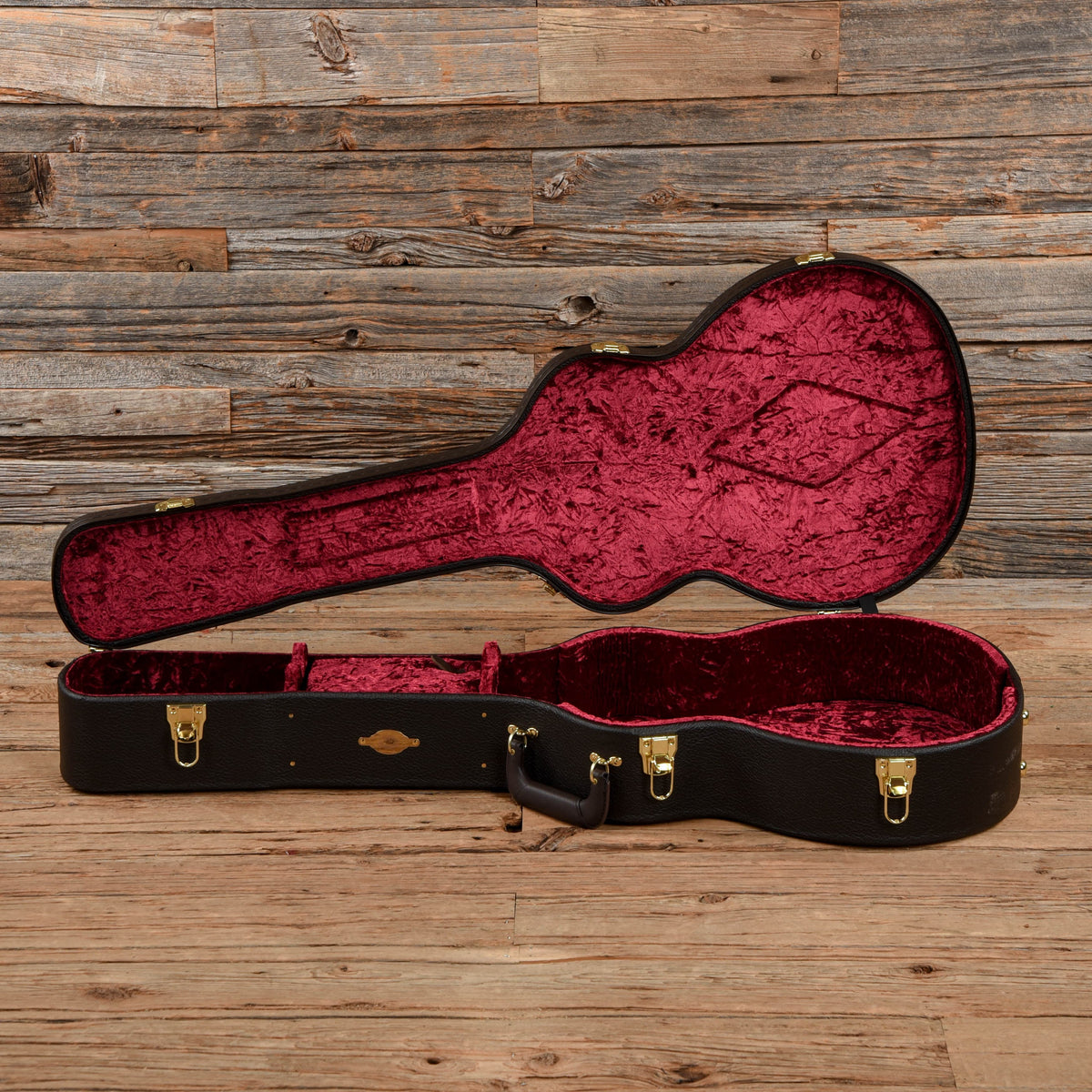 Taylor 724ce Grand Auditorium Hawaiian Koa Natural ES2 - View 11 | MusicMarket
