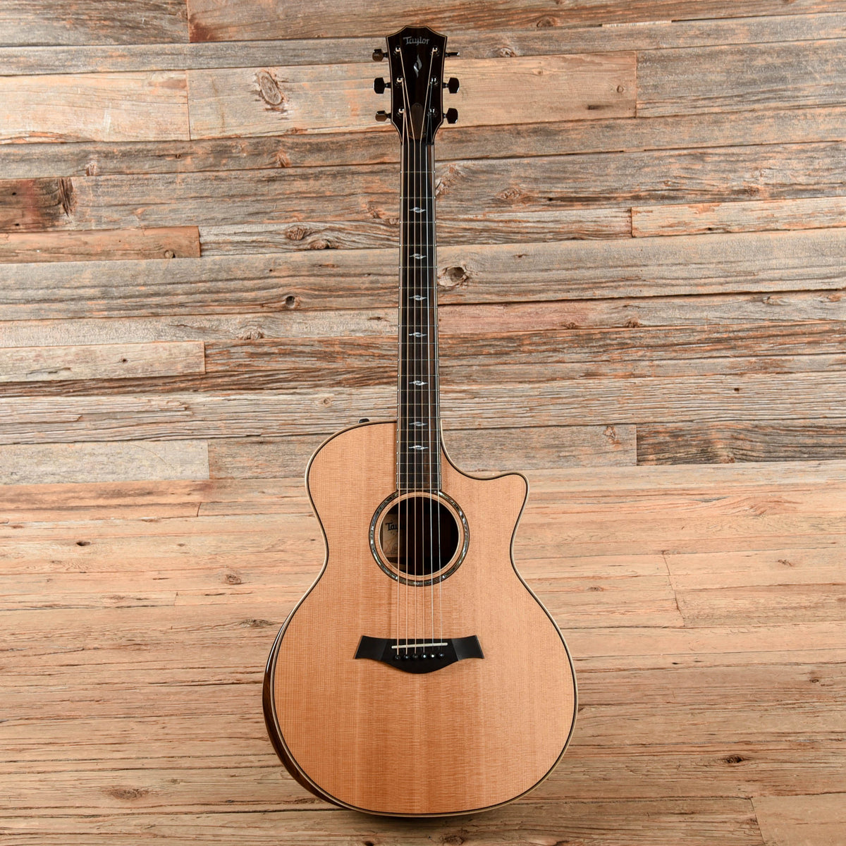 Taylor 814ce Natural 2023 - View 4 | MusicMarket