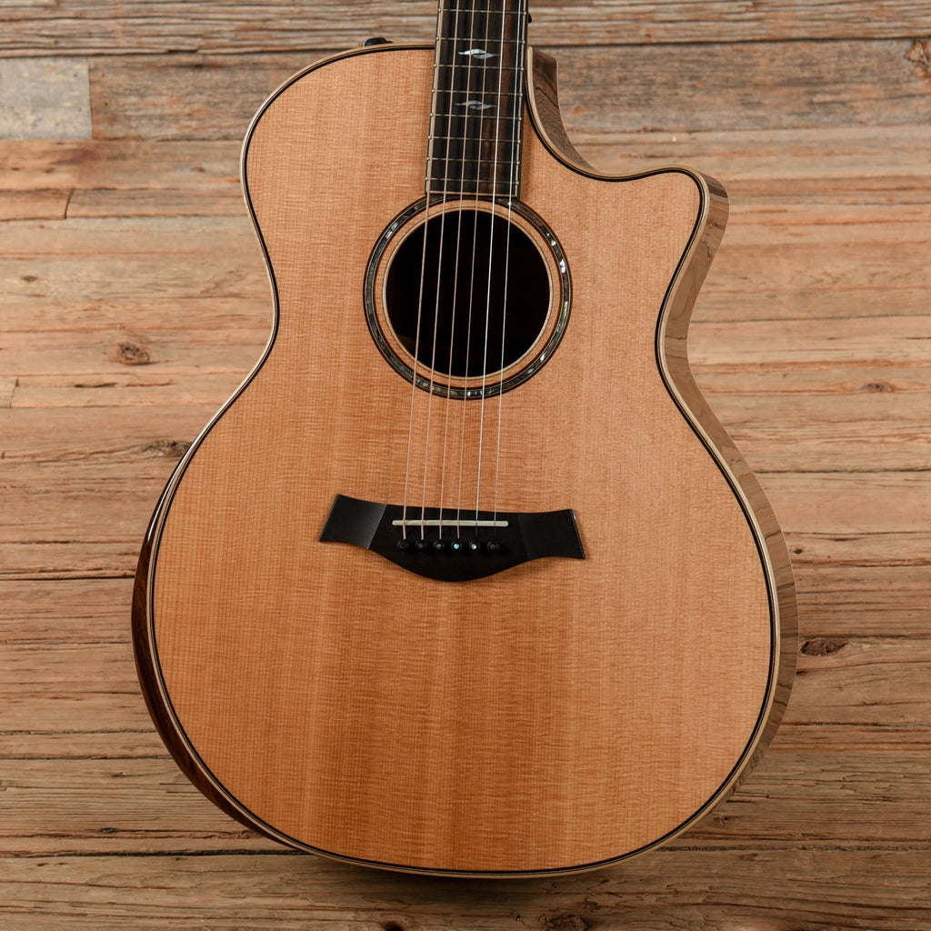 Taylor 814ce Natural 2023 - View 2 | MusicMarket