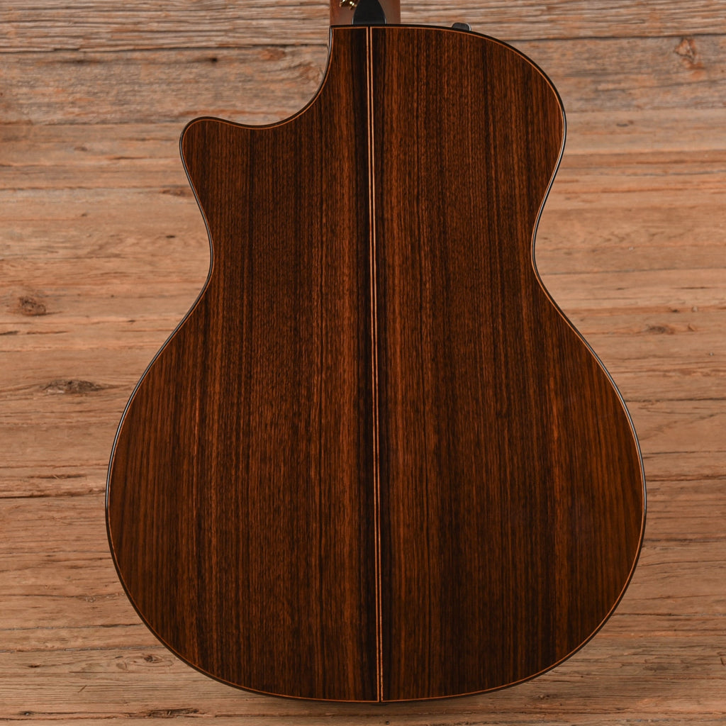Taylor 914ce Natural 2022 - View 3 | MusicMarket
