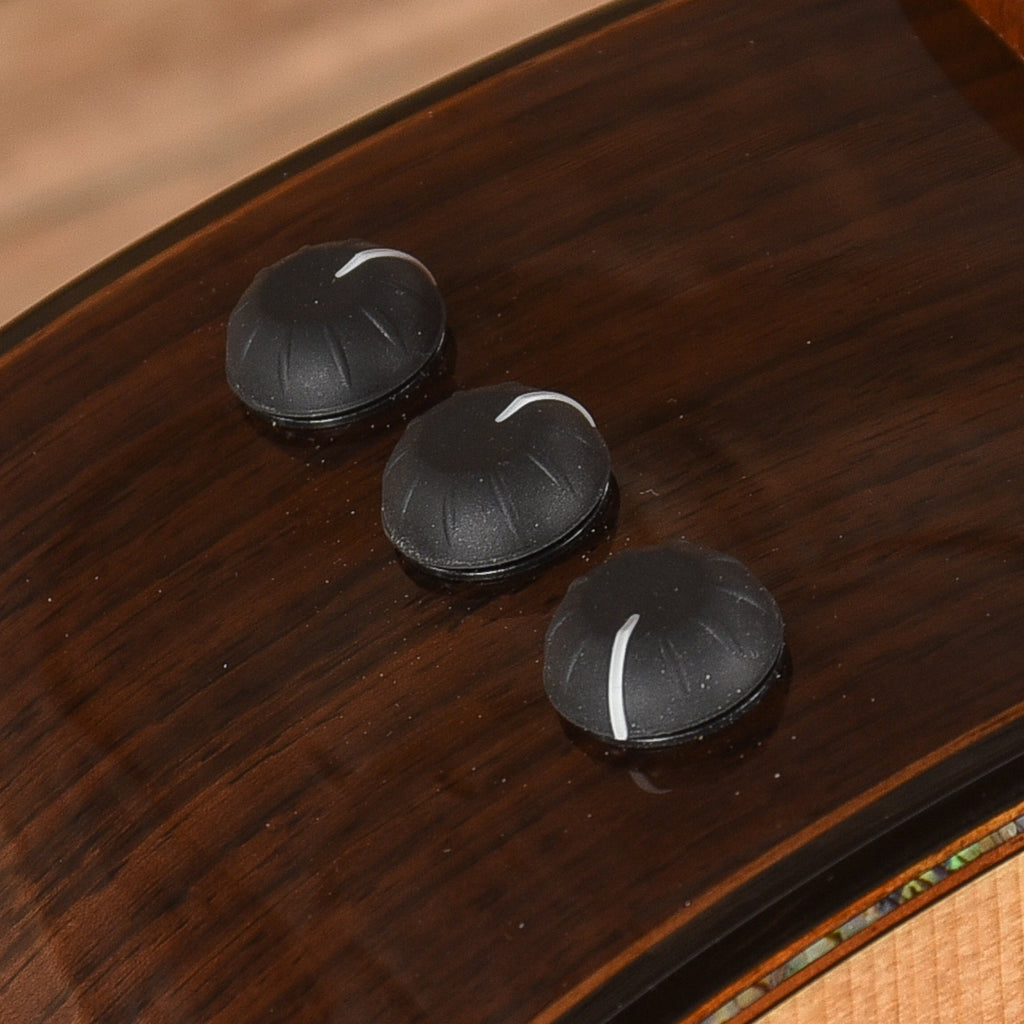 Taylor 914ce w/ V-Class Bracing Natural 2018 - View 8 | MusicMarket