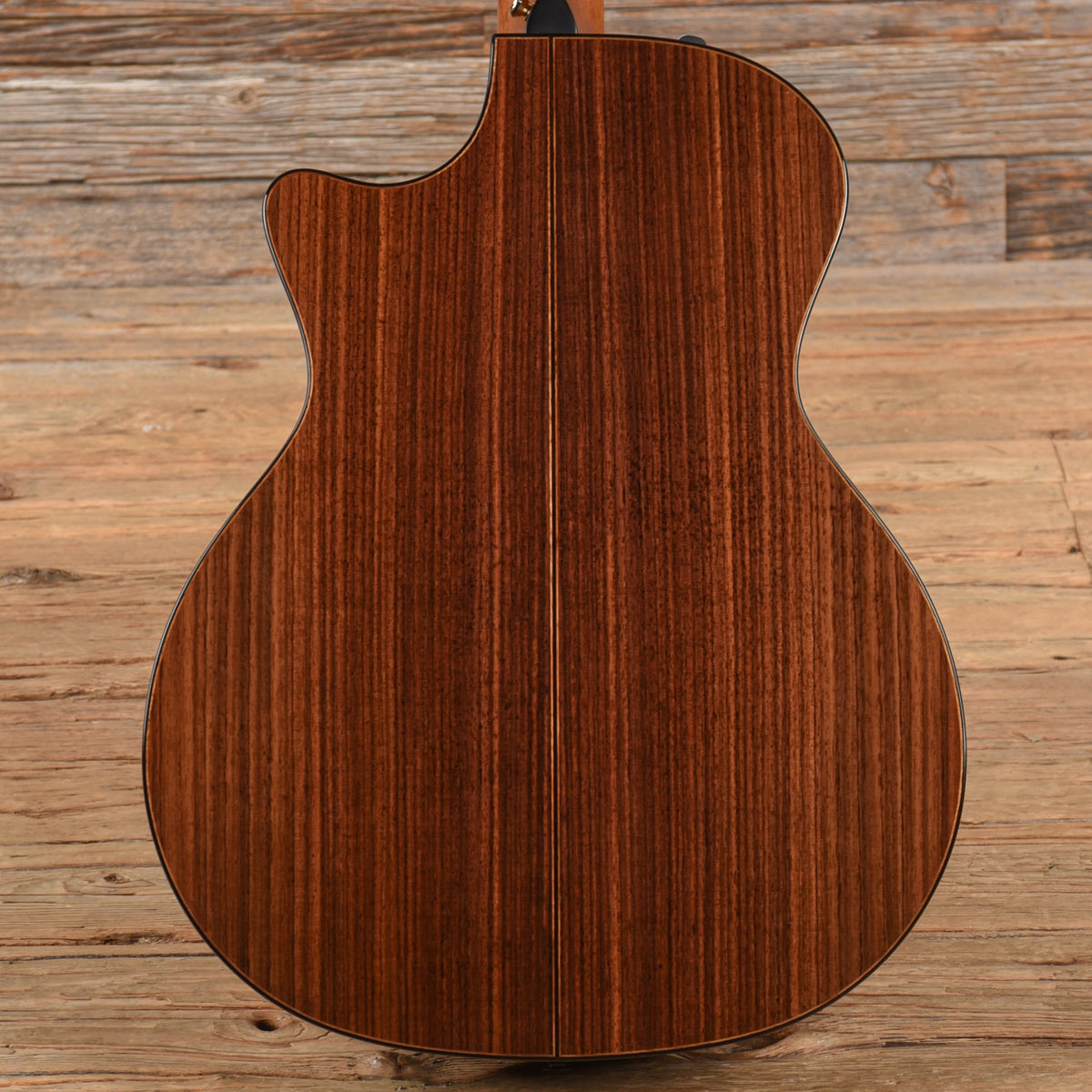 Taylor 914ce w/ V-Class Bracing Natural 2018 - View 3 | MusicMarket