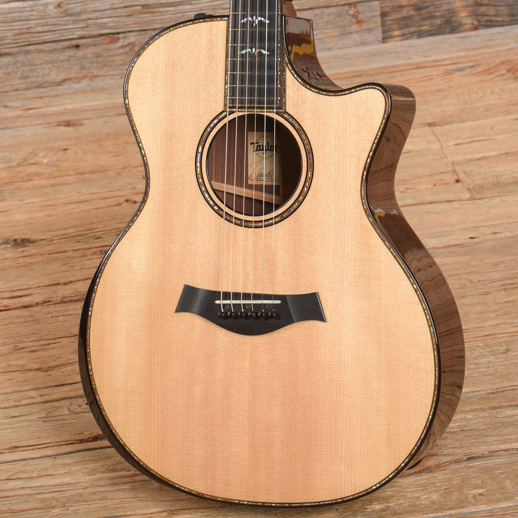 Taylor 914ce w/ V-Class Bracing Natural 2018 - View 2 | MusicMarket