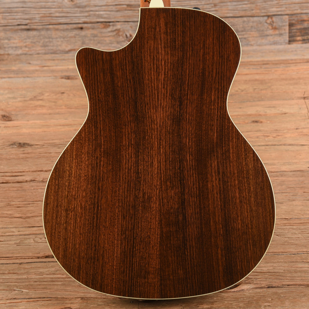 Taylor Custom 414ce Sunburst 2018 - View 3 | MusicMarket