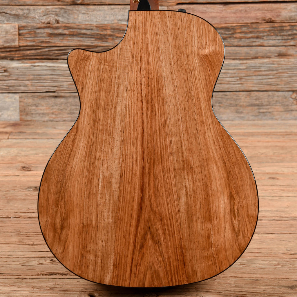 Taylor Custom Grand Auditorium Honduran Rosewood & Lutz Spruce w/Ebony Binding & Figured Mahogany Neck Tobacco