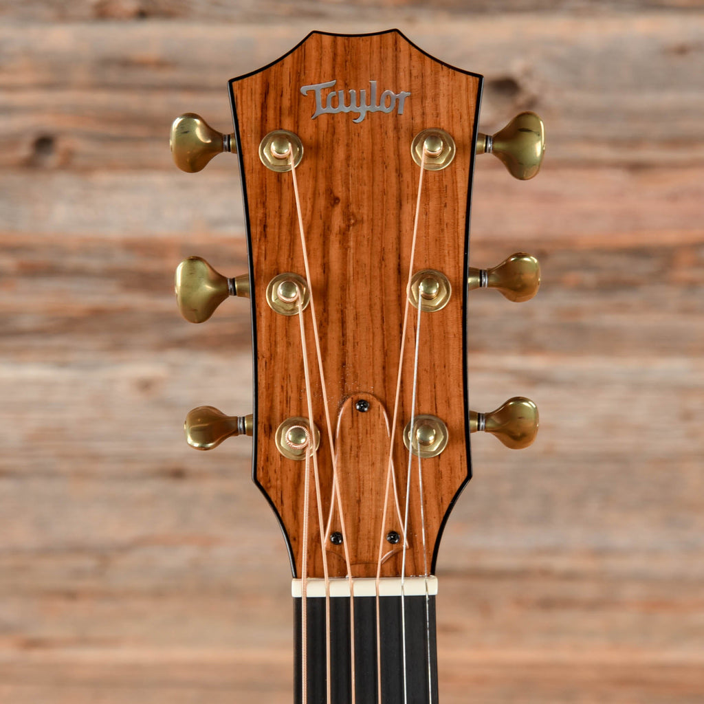 Taylor Custom Grand Auditorium Honduran Rosewood & Lutz Spruce w/Ebony Binding & Figured Mahogany Neck Tobacco