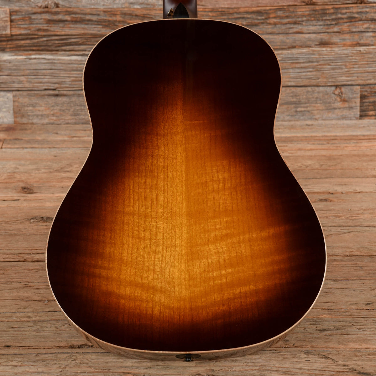 Taylor Custom Grand Pacific Sunburst 2022 - View 3 | MusicMarket