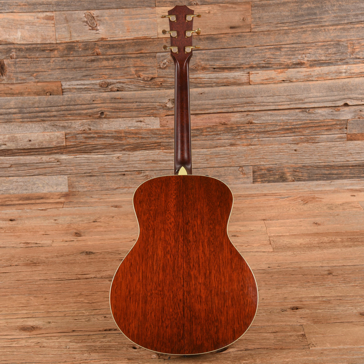 Taylor GS Western Red Cedar/Tropical American Mahogany Natural 2006 - View 5 | MusicMarket