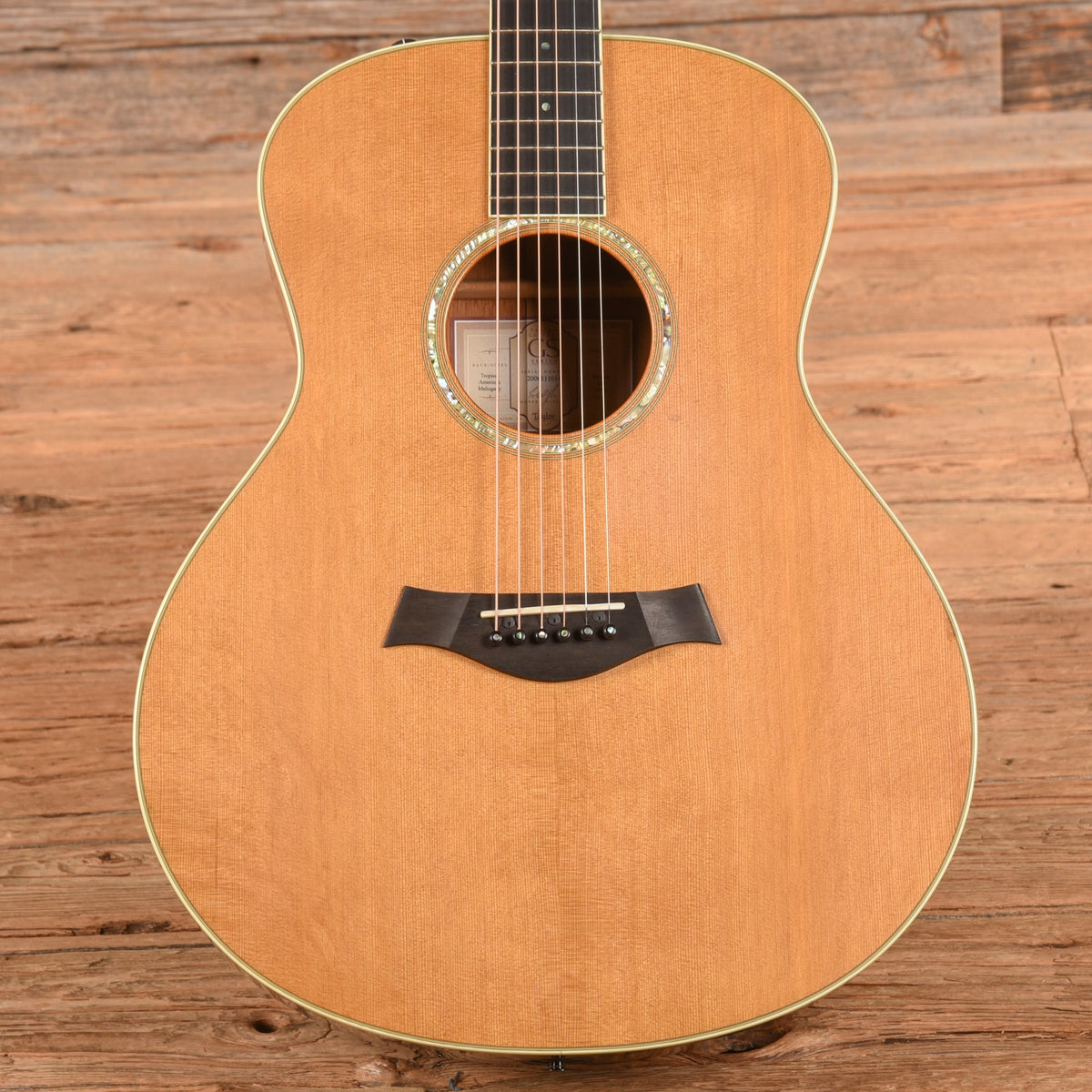 Taylor GS Western Red Cedar/Tropical American Mahogany Natural 2006 - MusicMarket