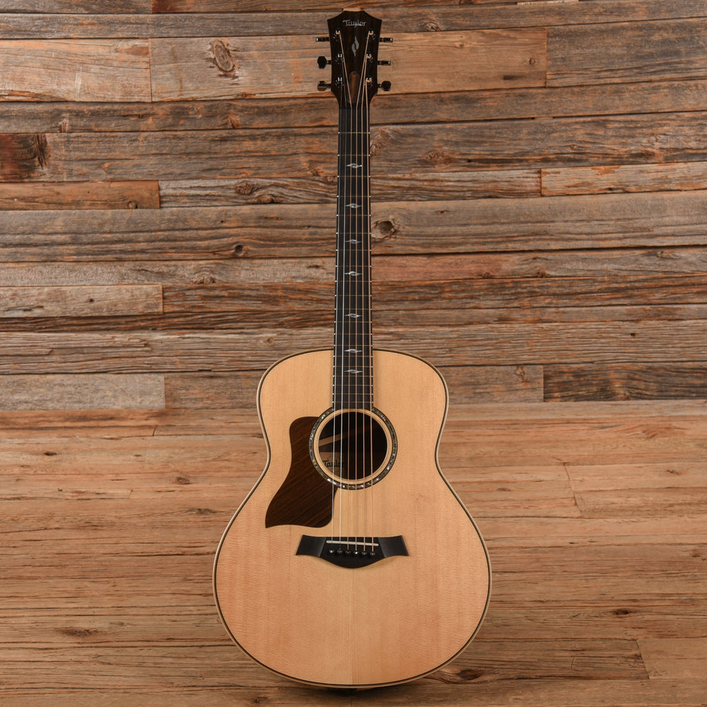 Taylor Lefty Natural 2023 - View 4 | MusicMarket