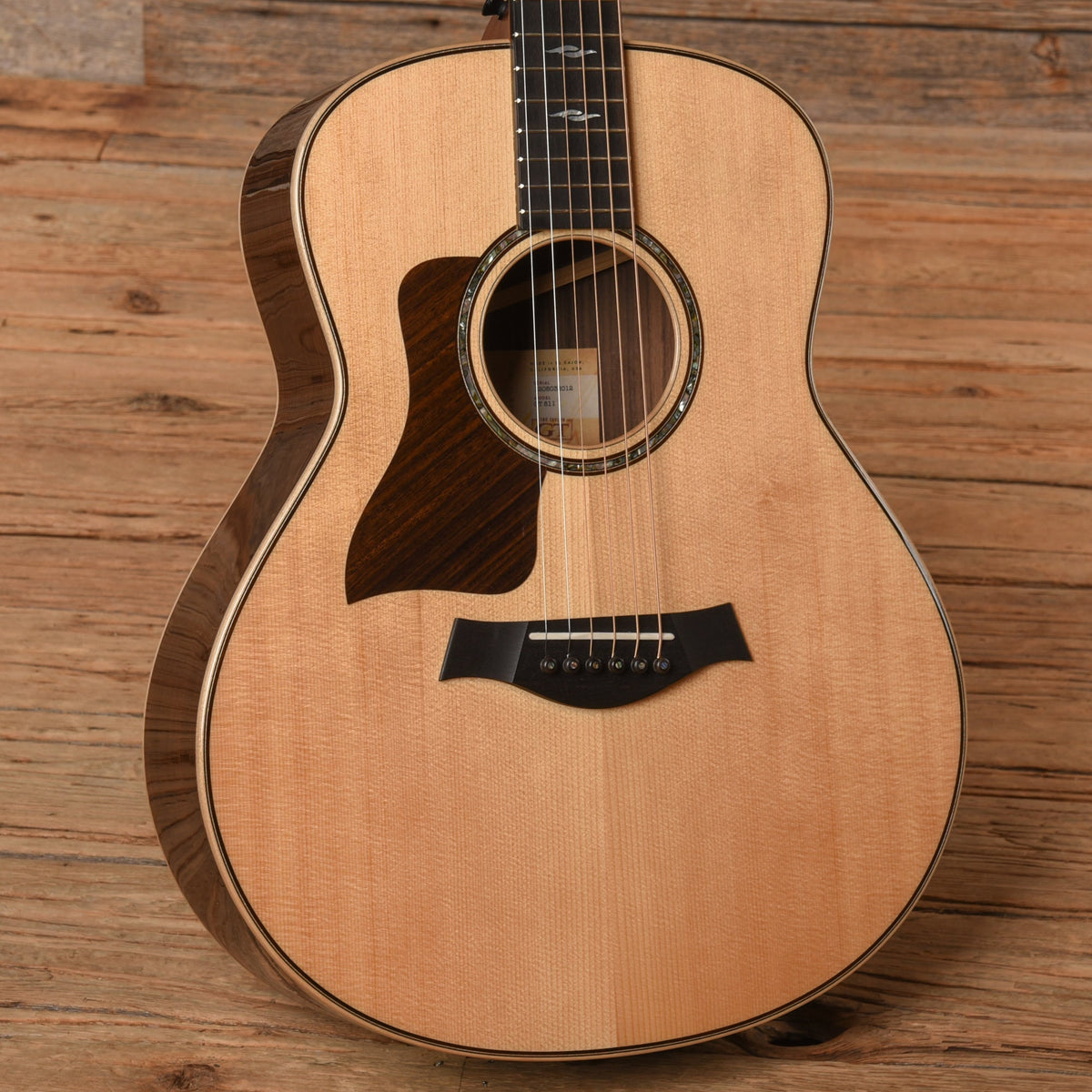 Taylor Lefty Natural 2023 - View 2 | MusicMarket