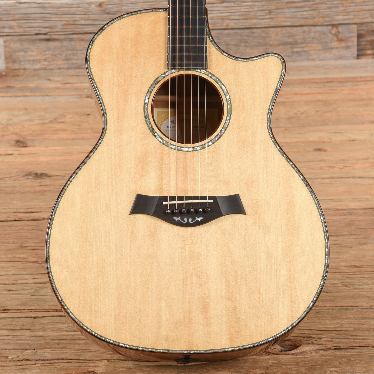 Taylor Limited Edition Koa GA Natural 2008 - MusicMarket