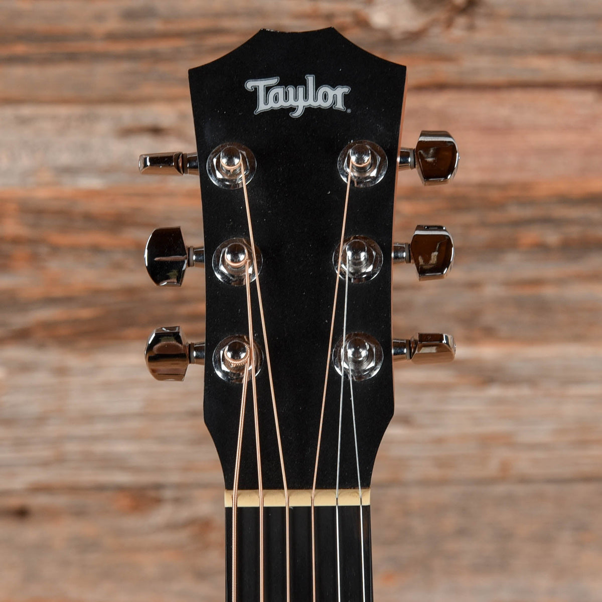 Taylor 305 Baby Taylor Acoustic Guitar Natural 2005 - View 6 | MusicMarket