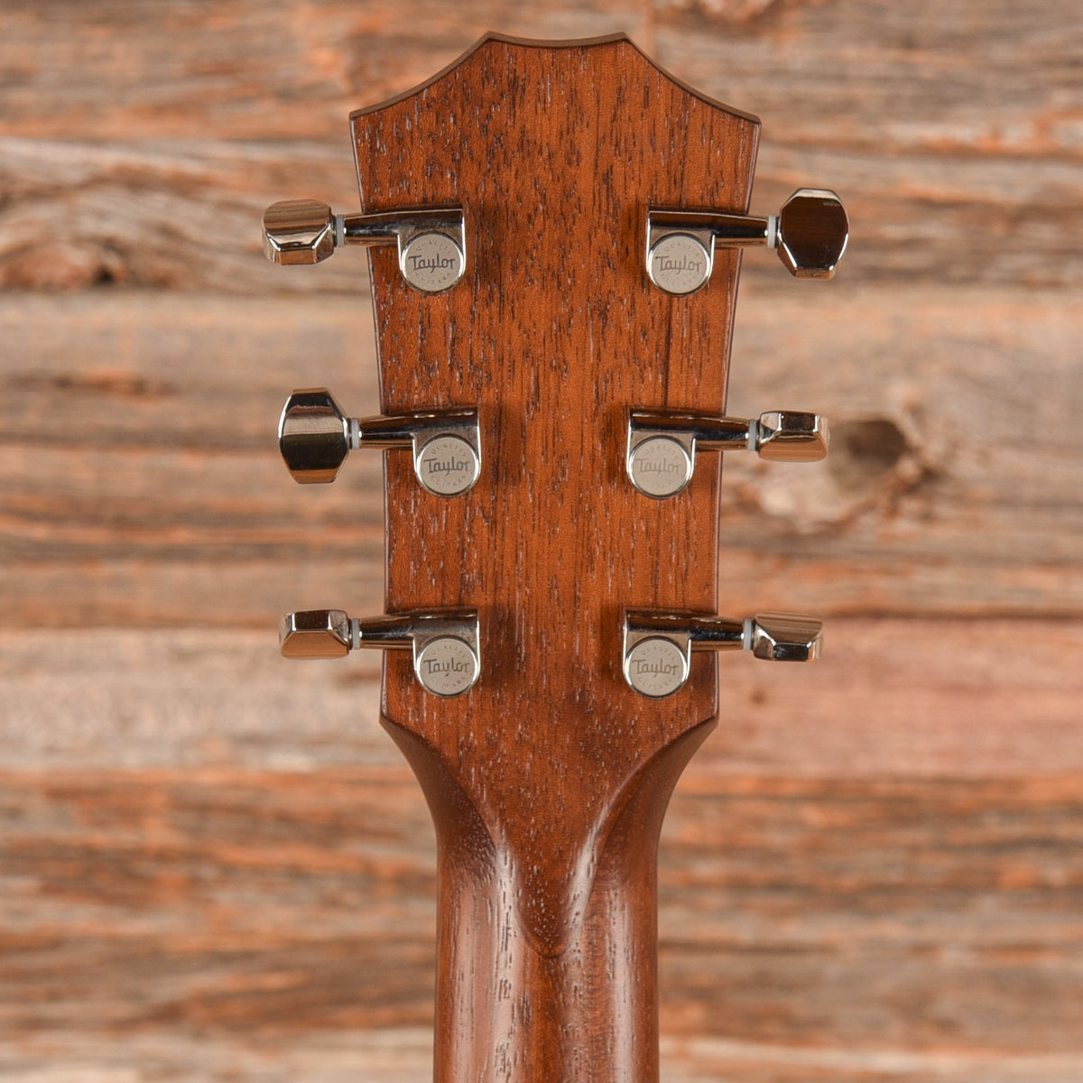 Taylor AD21e Grand Theater Mahogany/Sapele Shaded Edgeburst 2023 - View 7 | MusicMarket