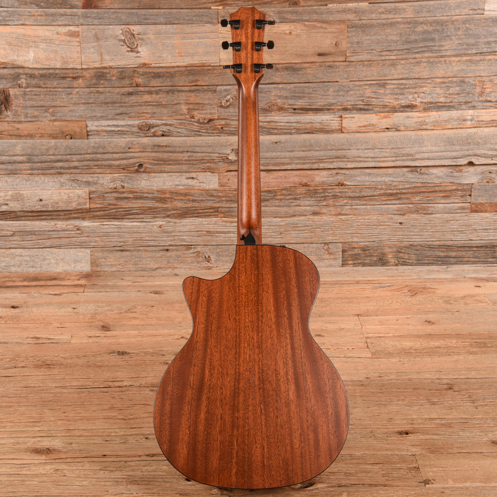 Taylor 324ce Shaded Edge Burst 2024 - View 5 | MusicMarket