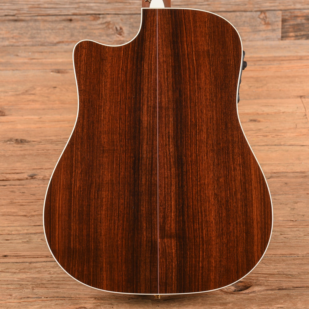 Taylor 810CE Natural 1998 - View 3 | MusicMarket