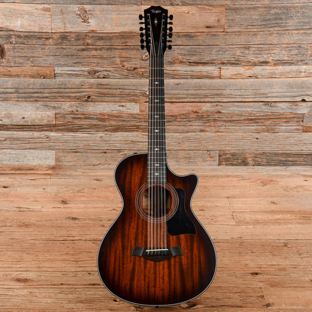 Taylor G352ce Sunburst 2023 - View 4 | MusicMarket